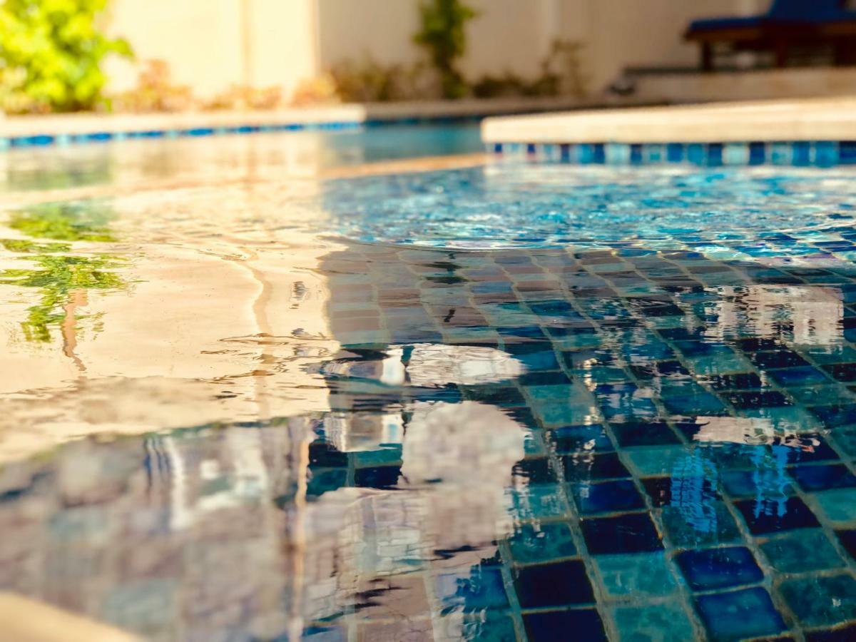 Hotel Familytel Bali Kuta Selatan Zewnętrze zdjęcie